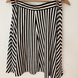 Uniqlo jersey black and cream striped  A-line skirt siz M
